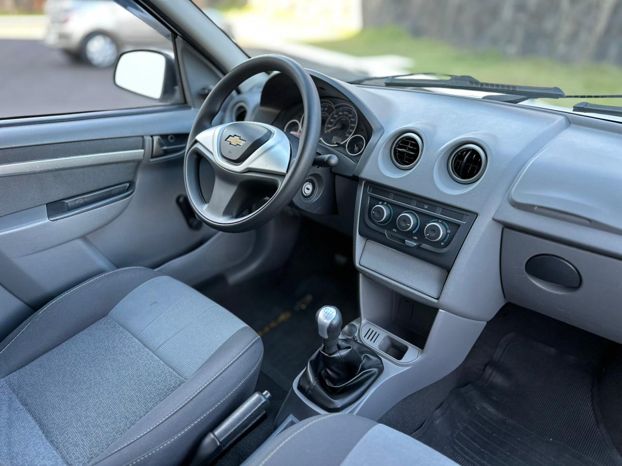 CHEVROLET PRISMA