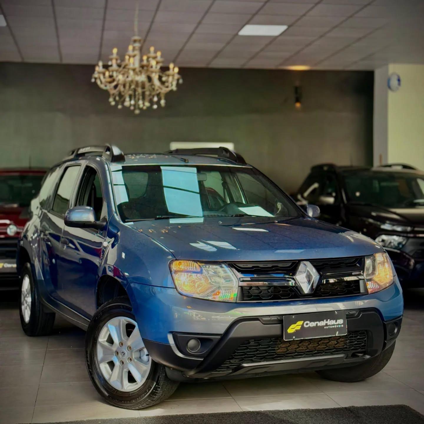 RENAULT DUSTER