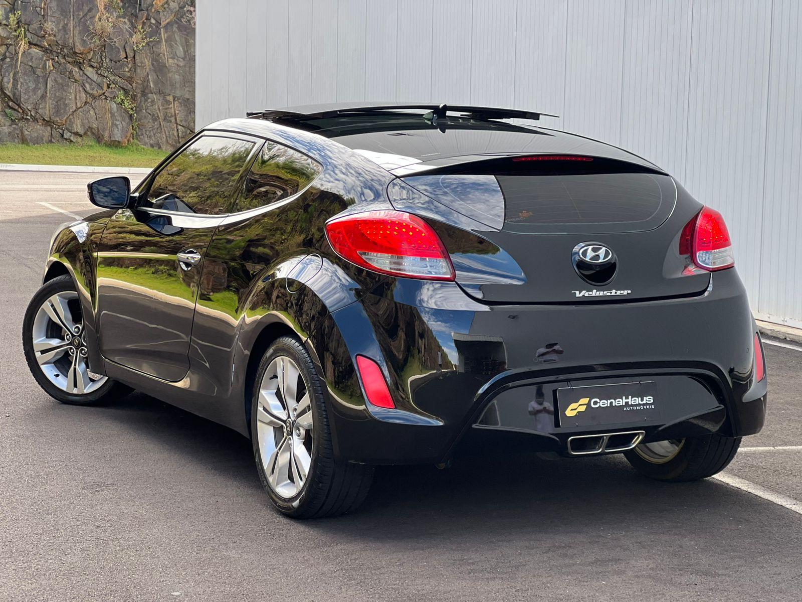 HYUNDAI VELOSTER