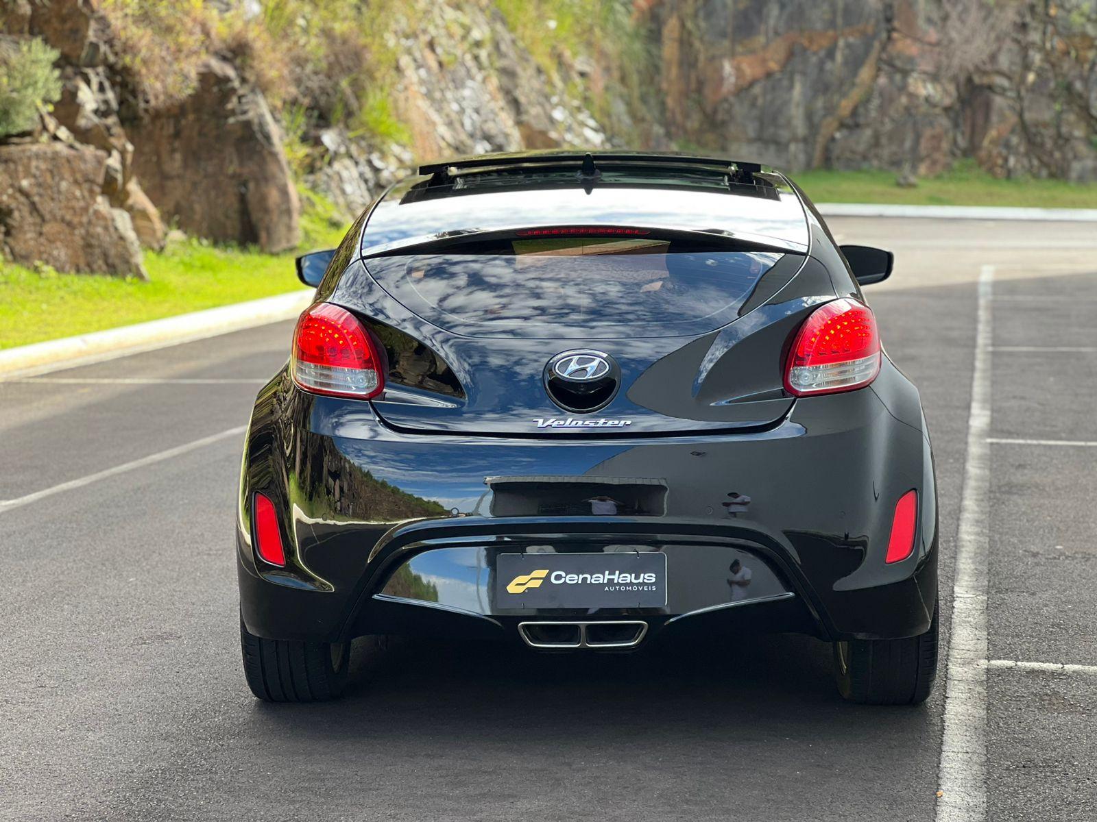 HYUNDAI VELOSTER