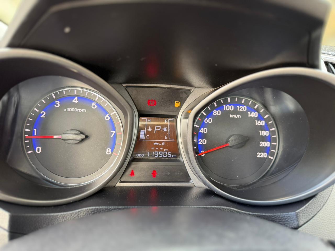HYUNDAI HB20