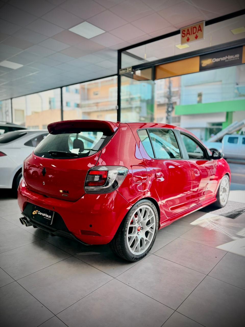 RENAULT SANDERO