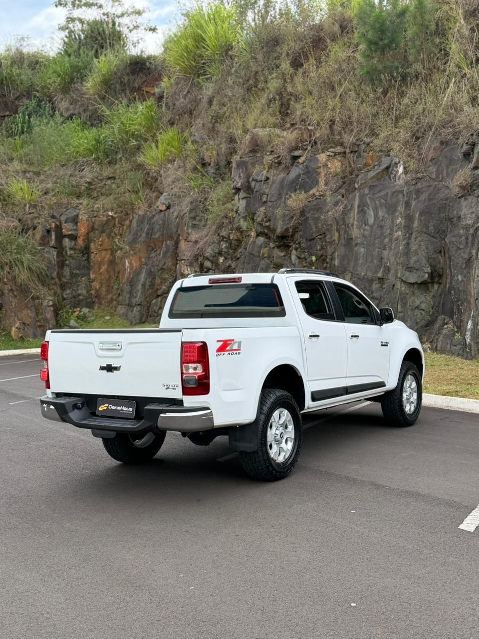 CHEVROLET S10