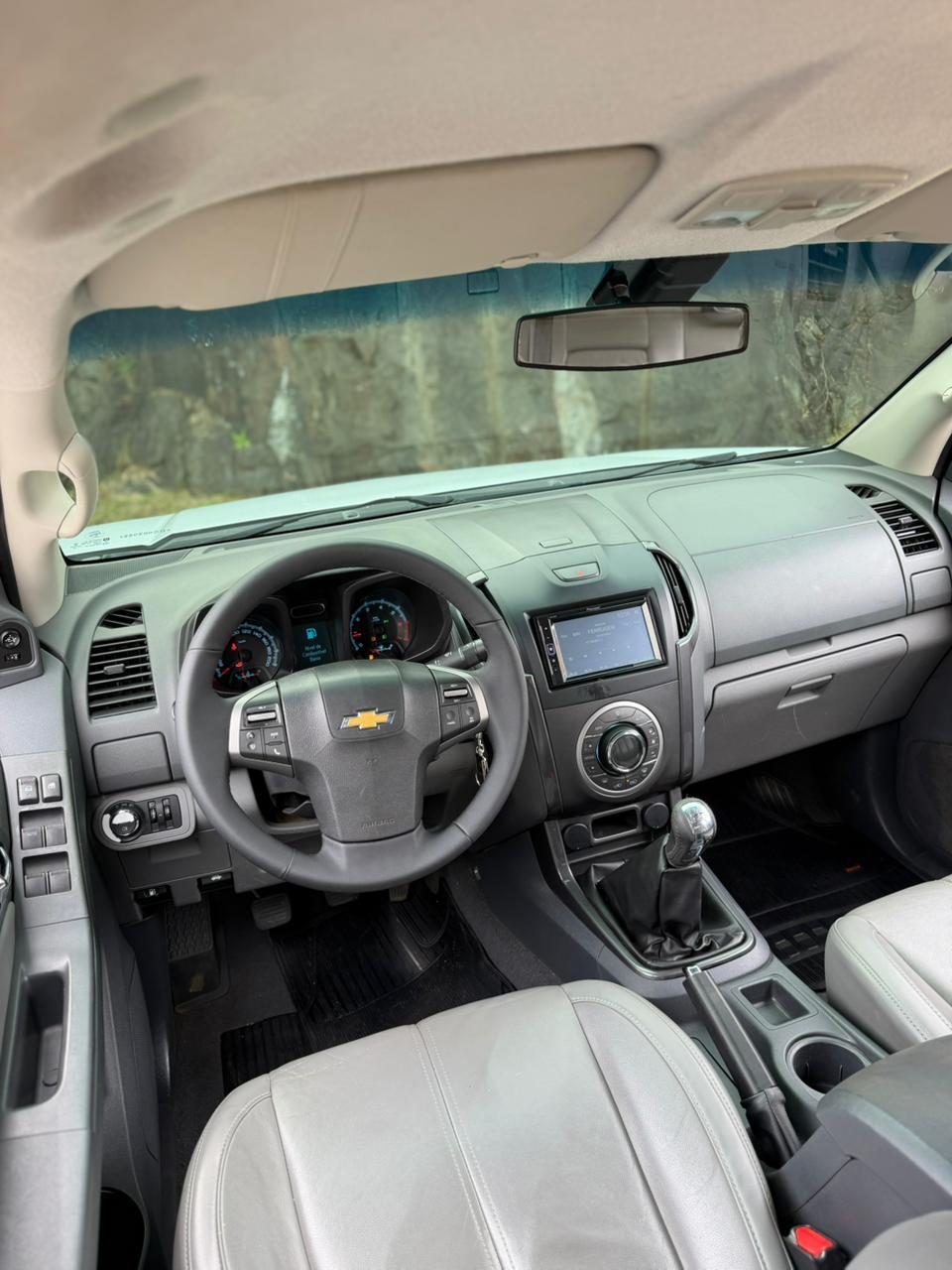 CHEVROLET S10