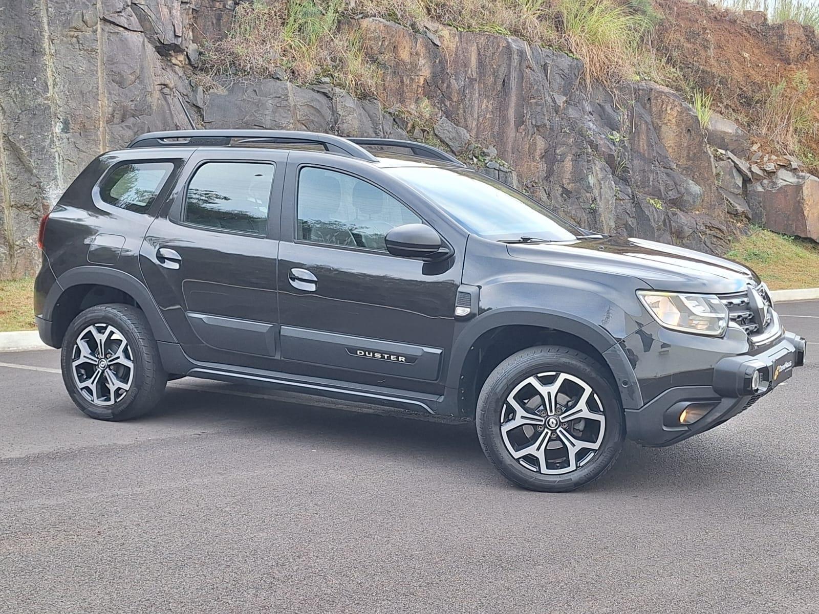 RENAULT DUSTER