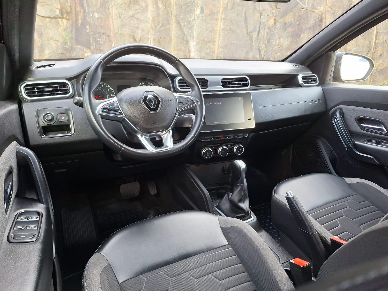 RENAULT DUSTER