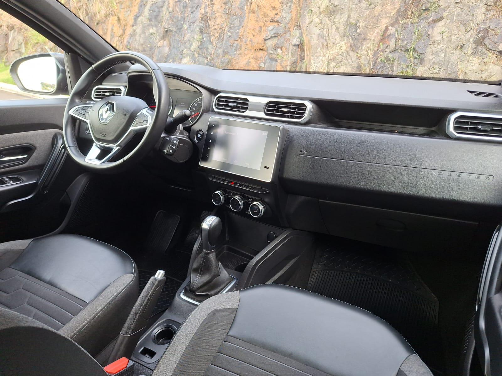 RENAULT DUSTER