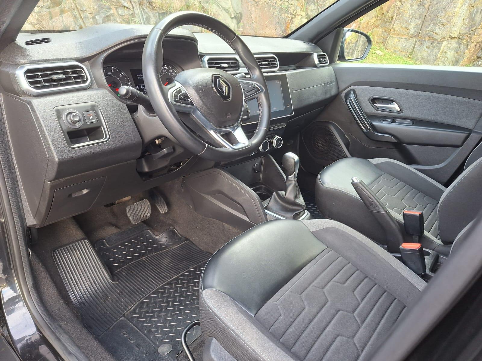 RENAULT DUSTER
