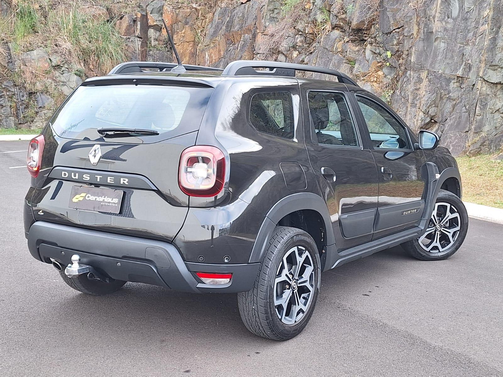RENAULT DUSTER